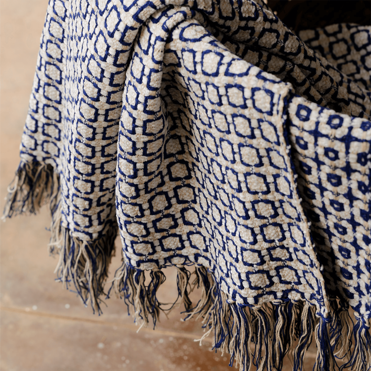 blue and white throws otton